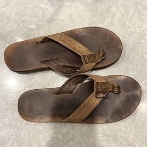 Rainbow BRAND brown leather flip flops